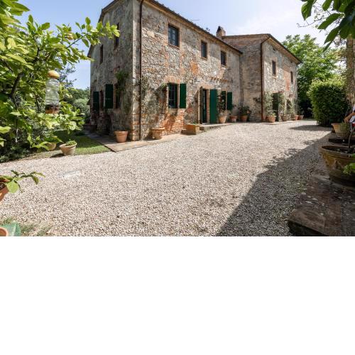 Semidetached Villa Shared Pool - Happy Rentals