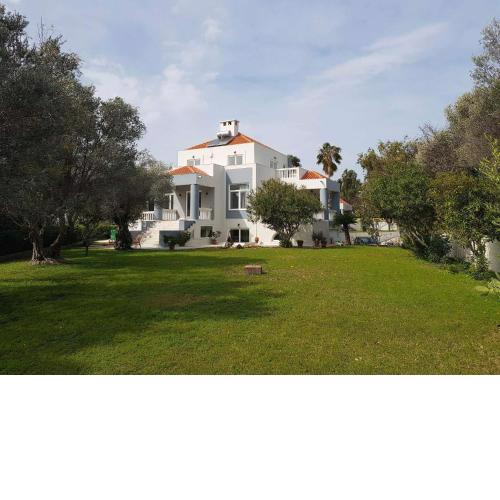 Serenade luxury villa