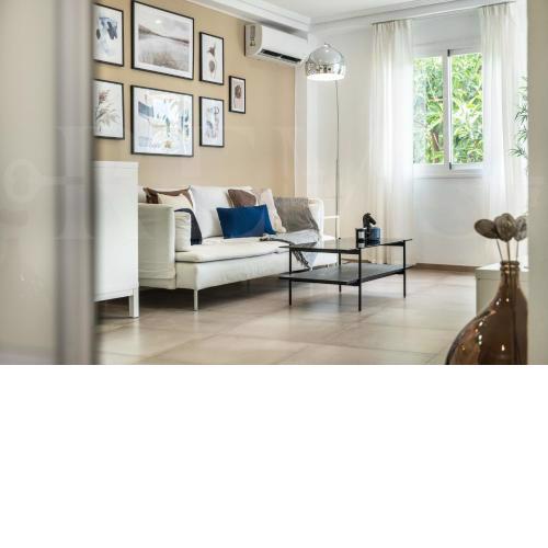Serene & spacious apartment - Center