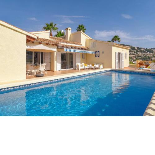 Serene Villa in Moraira with Private Swimming Pool