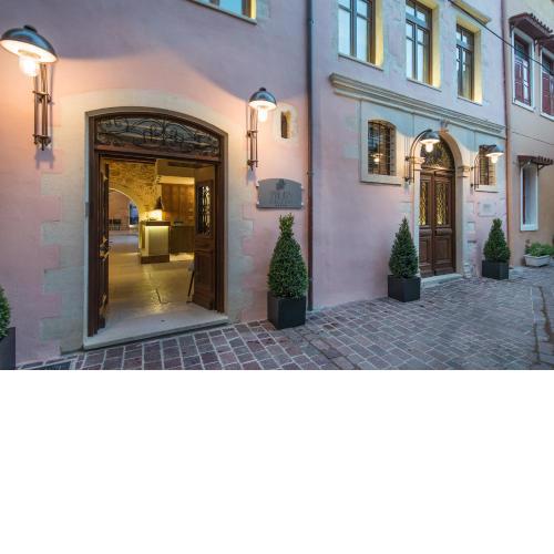 Serenissima Boutique Hotel