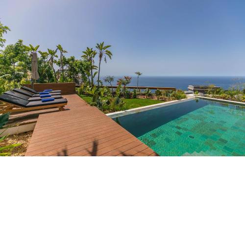 Serenity Villa on the Cliff with climatized pool