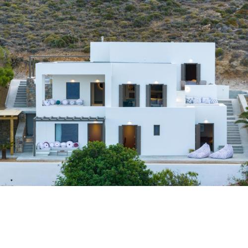 Seriphos Estate