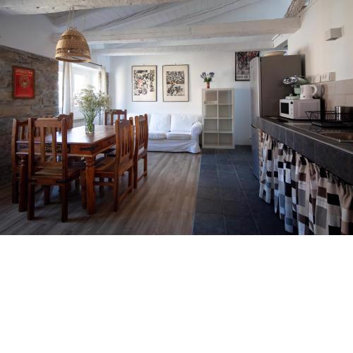 Serravallo's Apartments Big