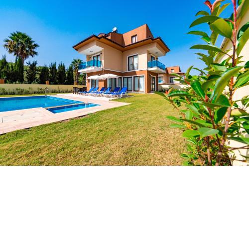Seven 6 - 3 Bedroom- Brand New Holiday Villa in Hisarönü