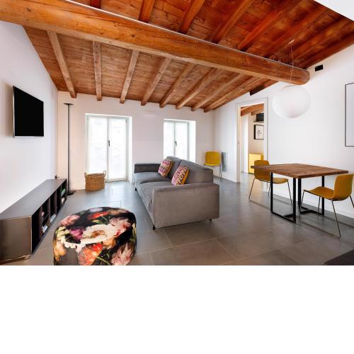SG9 CITY APARTMENTS