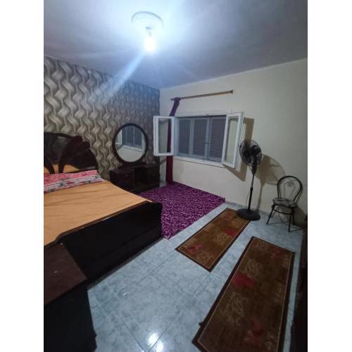 Shared room with 1or2 bed for girls