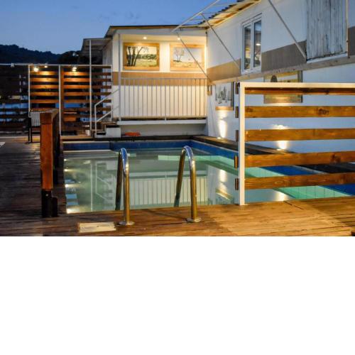 Shemesh Rooms