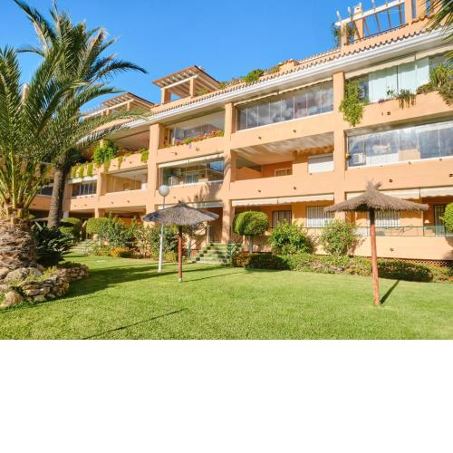 Siesta Beach7 with Beach, nice terrace and parking