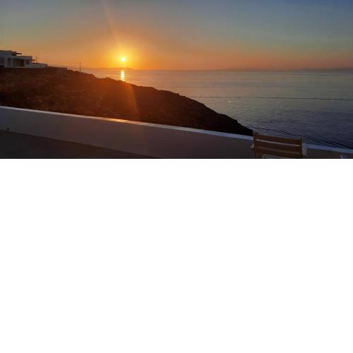 Sifnos "Sofia apartments" sea view