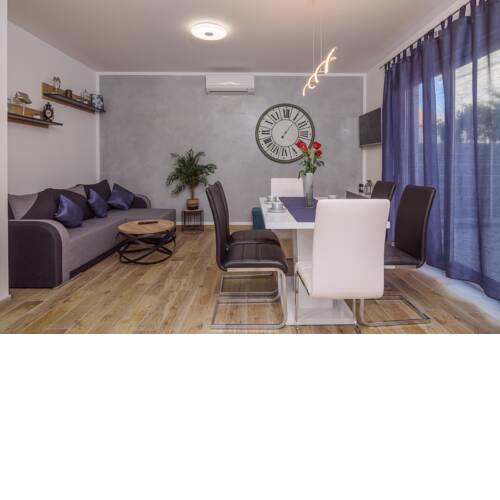 Silver Blue Apartment