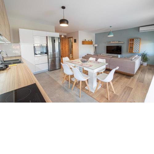 Simon Apartment by Travel Pro Services- Nea Moudania Halkidiki