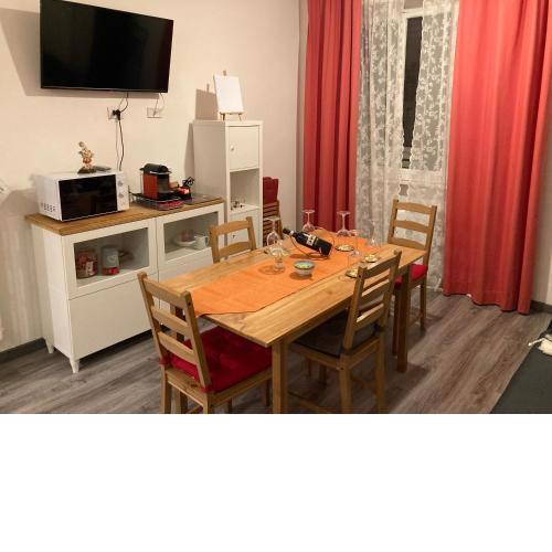 Simon's place 2
