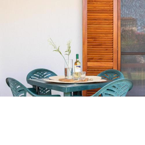 Simple Gem of Le Dimore di Budoni 2 Bedroom Apt sleeps 6