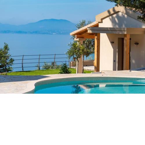 Simpson Secret Corfu