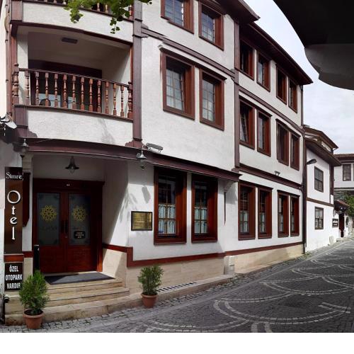 Simre Hotel