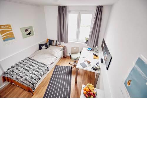 Single Apt - 10 Min From Main Station - No 5
