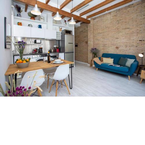 SingularStays Roger de Flor
