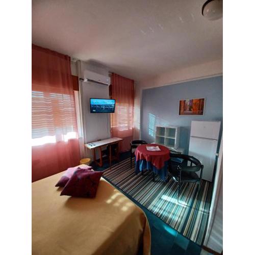 Siris Hotel