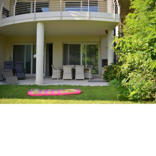 Sirmione Park View Luxury Apartments