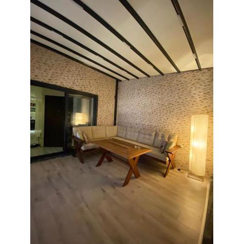 şişli merkez de nezih teraslı daire metro 5 dk