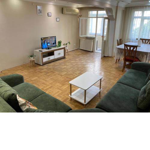 Sisli Trump Home Air-Conditioned Apartment