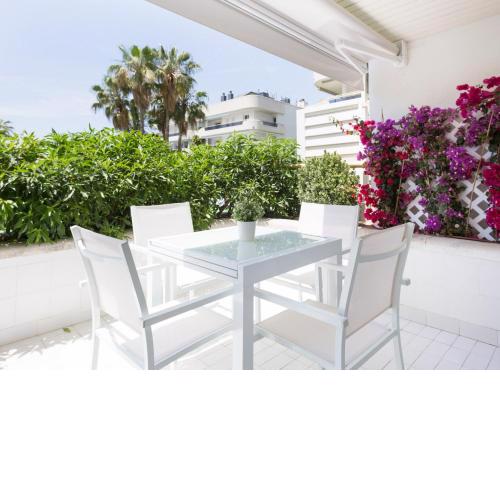 SITGES POOL & SEA TERRACE Luxury, comfort, unbeatable location