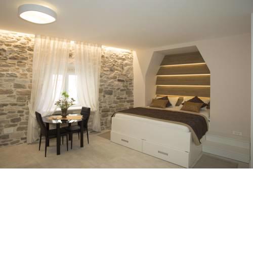 Situs Residence