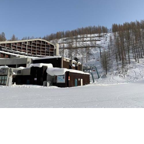 Ski in ski out Apartment in amazing location in the Matterhorn ski resort