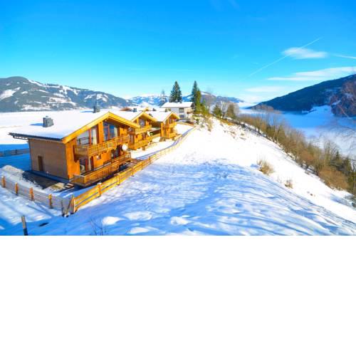 Ski-in / Ski-out Chalet Maiskogel 17c by Alpen Apartments