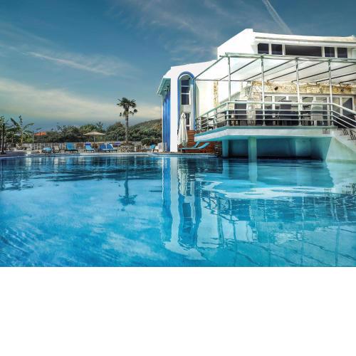 Skion Palace Beach Hotel-Bungalows & Boutique Hotel