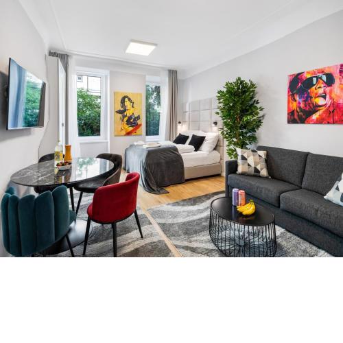 SKY9 Apartments District 3