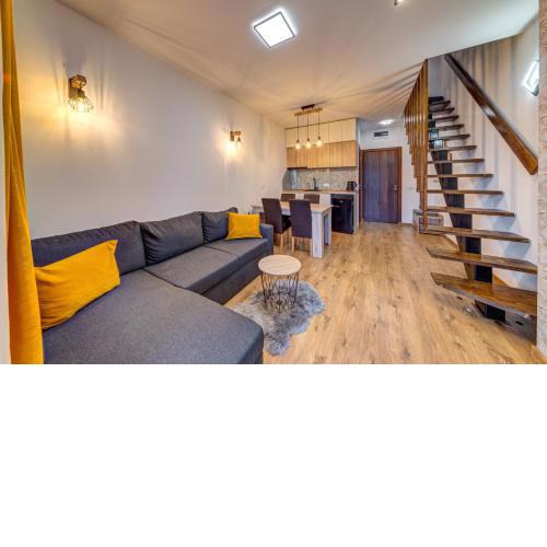 Skyday Penthouse Deluxe at Oak Residence