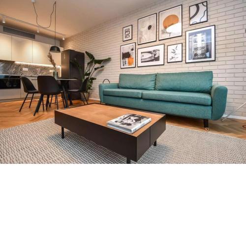 Skypark Luxury apartment with skyline view & free parking