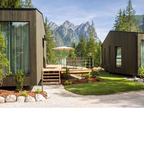 Skyview Chalets am Camping Toblacher See