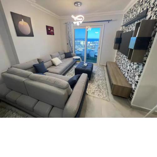 Smart Home Sea View Montazah sharm, Airport & Soho