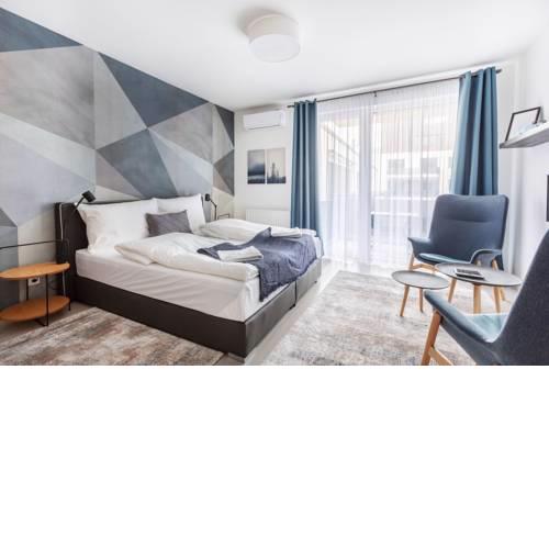 Smart Sleek Singular Studio