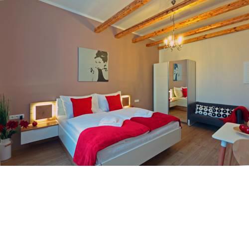 Smeralova apartments