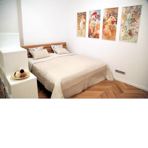 Smichov apartments | PragueStars