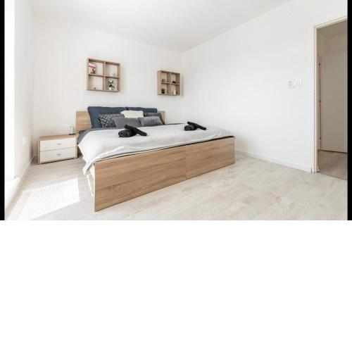 Smith Apartment