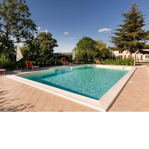 Snug apartment in Sassoferrato with shared pool