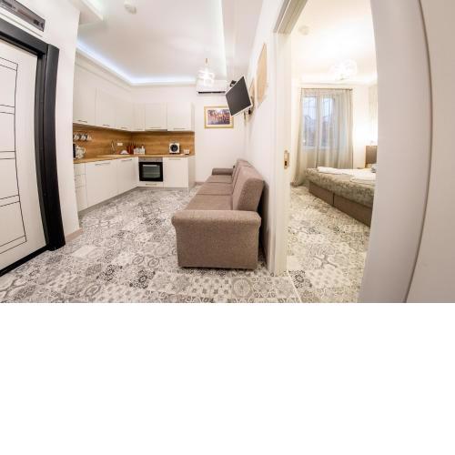 Sofia Pearl Life Apartment - No Window Apartment