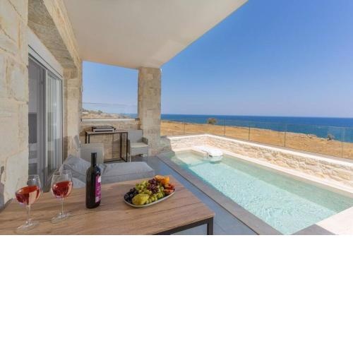 Sofia Suite, a seafront hideaway !