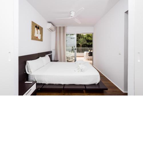Soleado y tranquilo apartamento, a 100 mts playa con Parking y Wifi 332