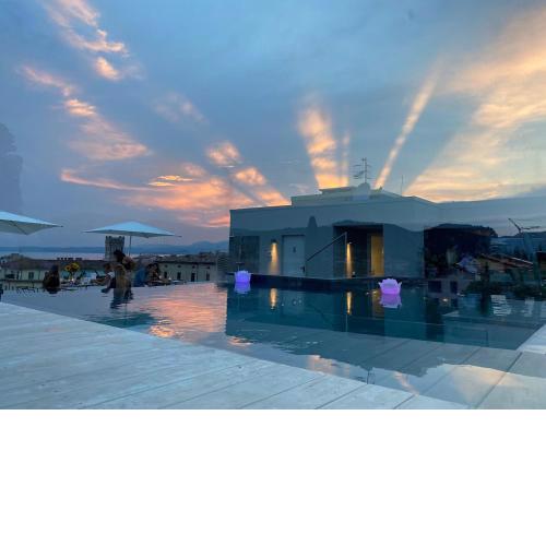 Solho Hotel