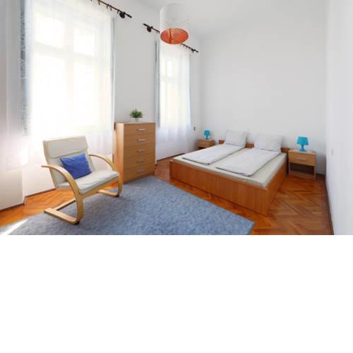 Sólyom Apartman
