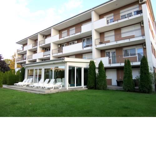 SOM 200 ,,Plazs Wellness"