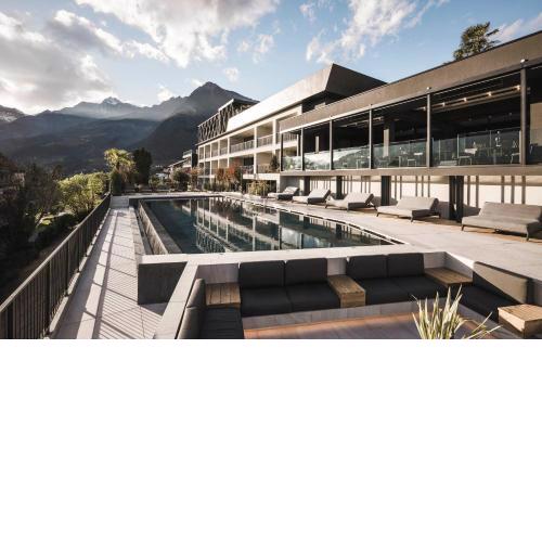 SomVita Suites