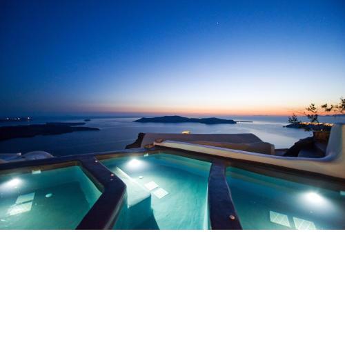 Sophia Luxury Suites