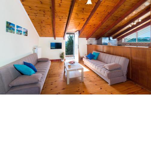 Soso's Sea View Apartment